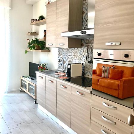 Suite Locchi. Vicino Tramvia/Careggi/Meyer Florencia Exterior foto