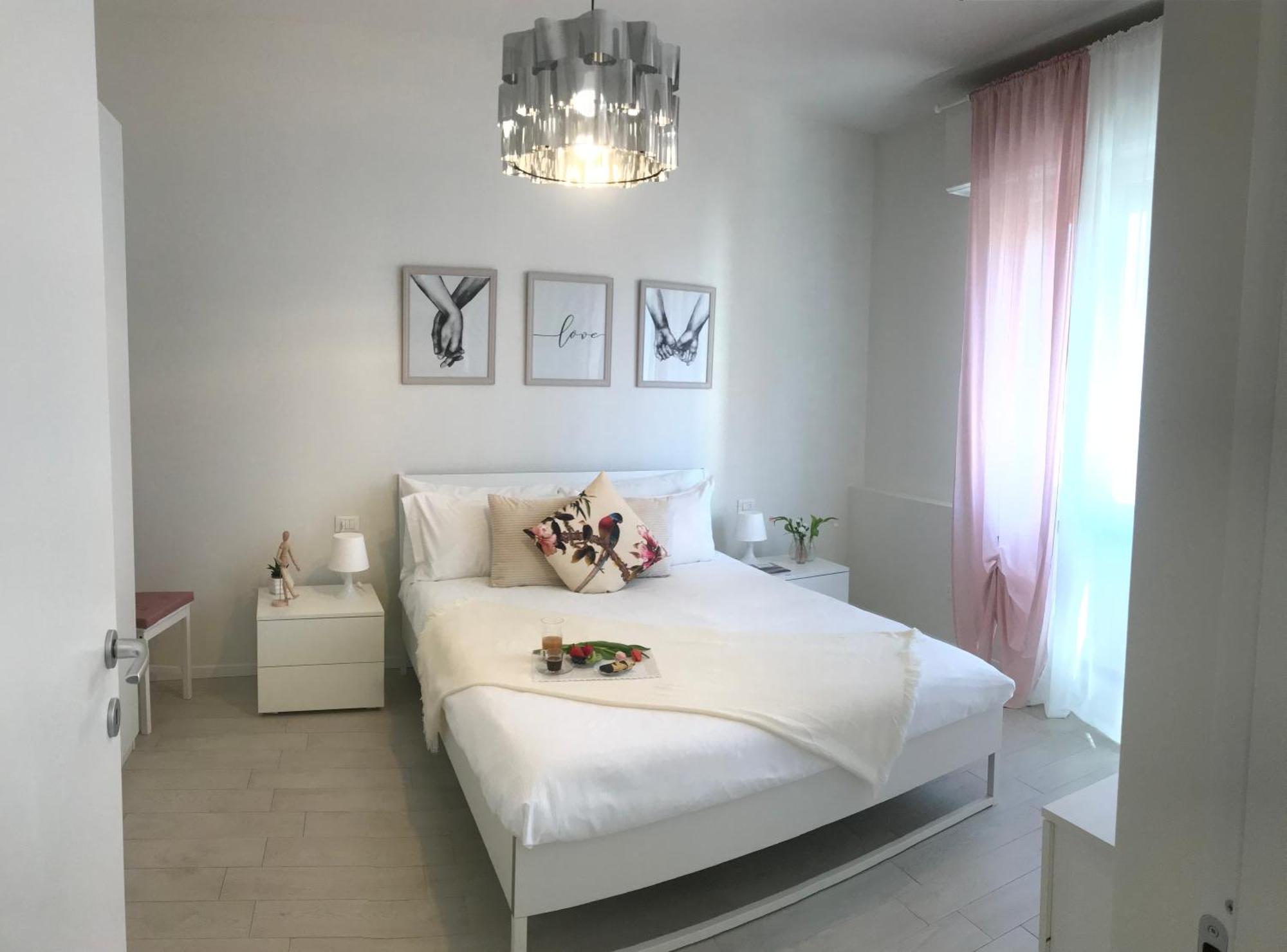 Suite Locchi. Vicino Tramvia/Careggi/Meyer Florencia Exterior foto